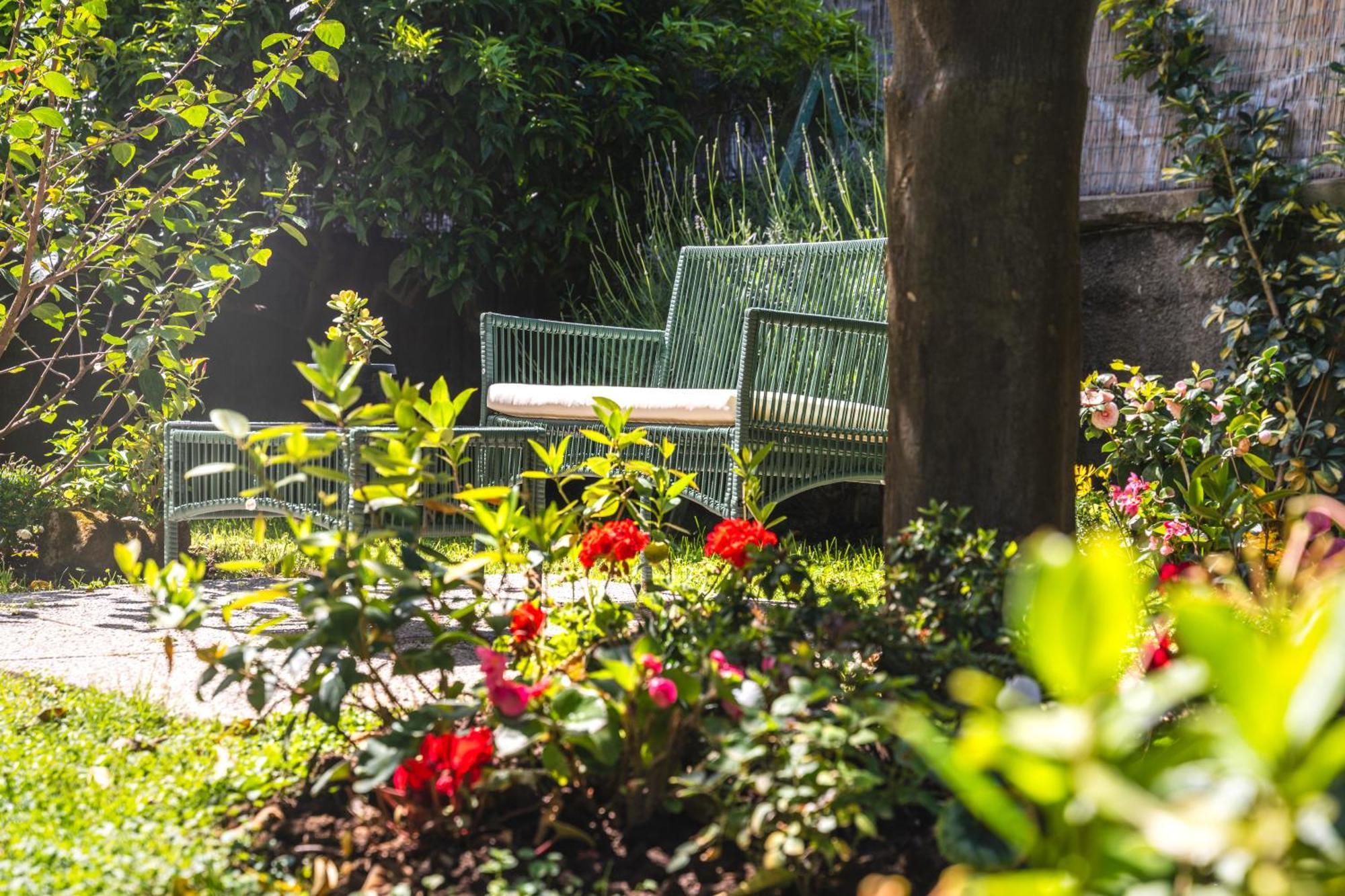 Sorrento Hidden Garden & Rooms ภายนอก รูปภาพ